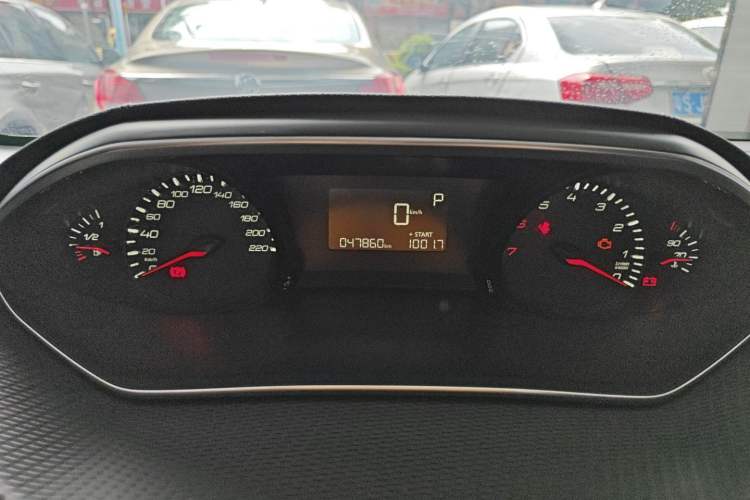 Used Peugeot 308 2018 1.6L Automatic Luxury Edition Odometer Close Up