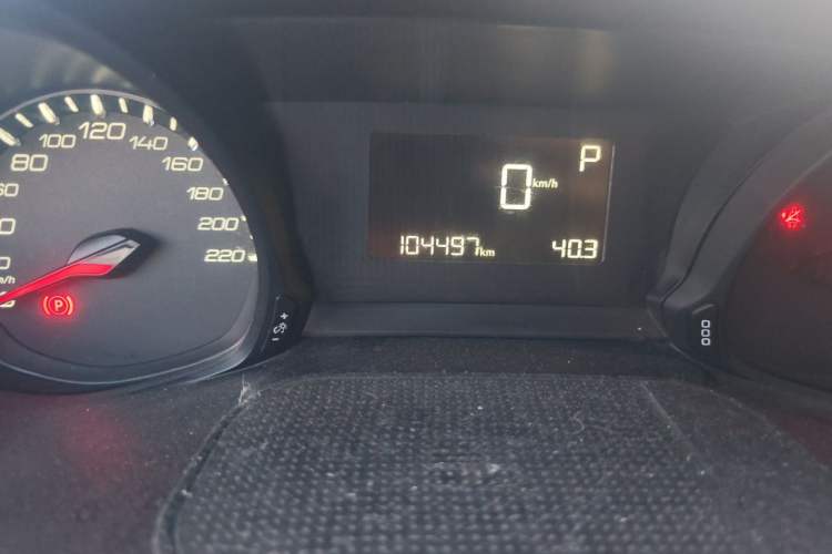 Used Peugeot 308 2018 1.6L Automatic Luxury Edition Odometer Close Up