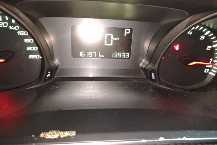 Used Peugeot 308 2018 1.6L Automatic Luxury Edition Odometer Close Up