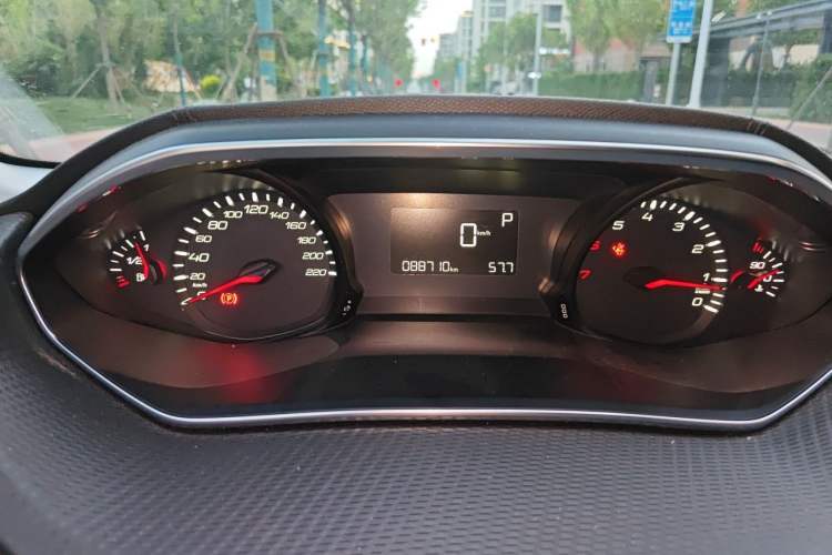 Used Peugeot 308 2018 1.6L Automatic Luxury Edition Odometer Close Up