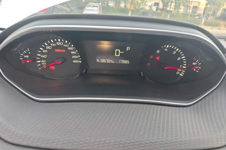 Used Peugeot 308 2018 1.6L Automatic Luxury Edition Odometer Close Up
