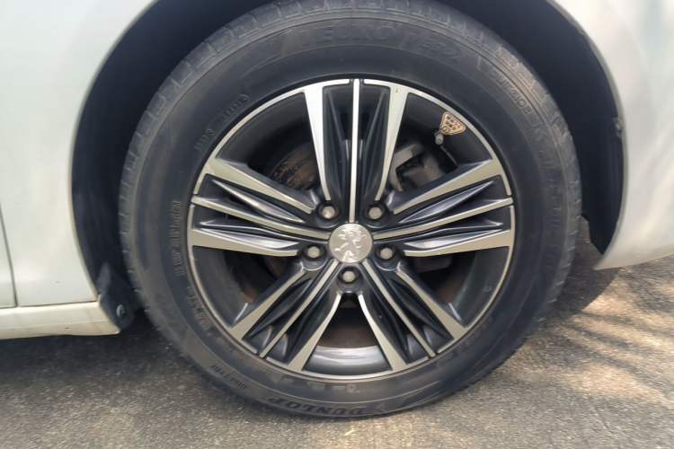 Used Peugeot 308 2018 1.6L Manual Fashion Edition Right Front Wheel Hub