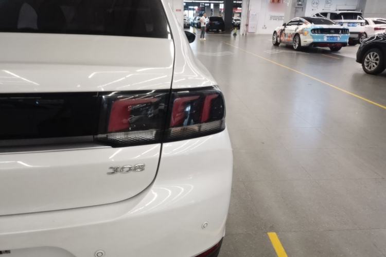 Used Peugeot 308 2018 1.6L Manual Fashion Edition Right Rear Taillight
