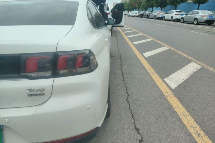 Used Peugeot 308 2018 1.6L Manual Fashion Edition Right Rear Taillight