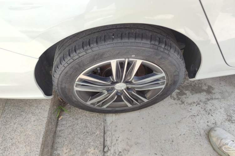 Used Peugeot 308 2018 1.6L Manual Fashion Edition Right Rear Wheel Hub