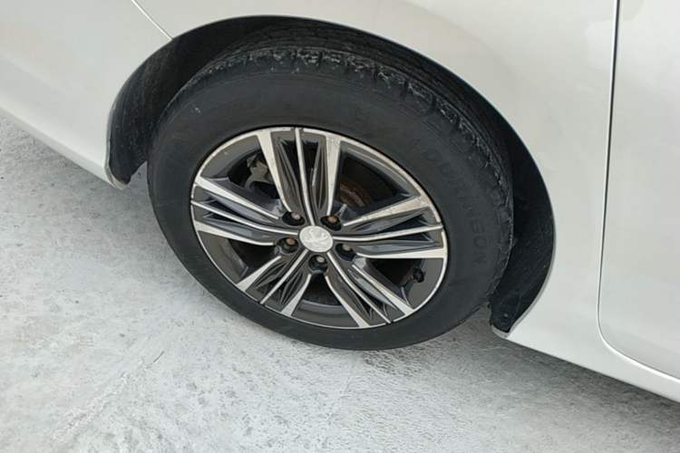 Used Peugeot 308 2018 1.6L Automatic Luxury Edition Right Rear Wheel Hub