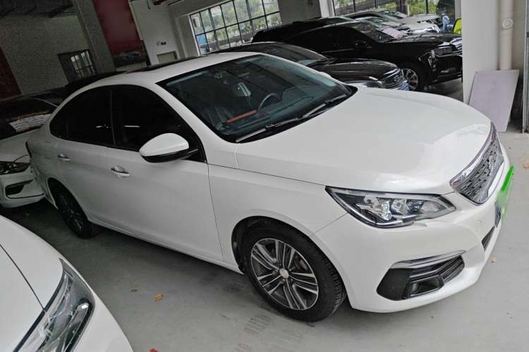 Used Peugeot 308 2018 1.6L Automatic Luxury Edition Right Side
