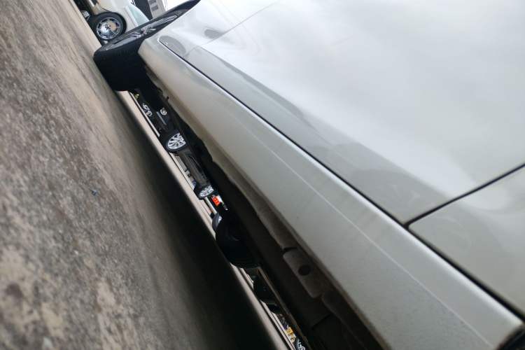 Used Peugeot 308 2018 230THP Automatic Luxury Edition Right Side Sill