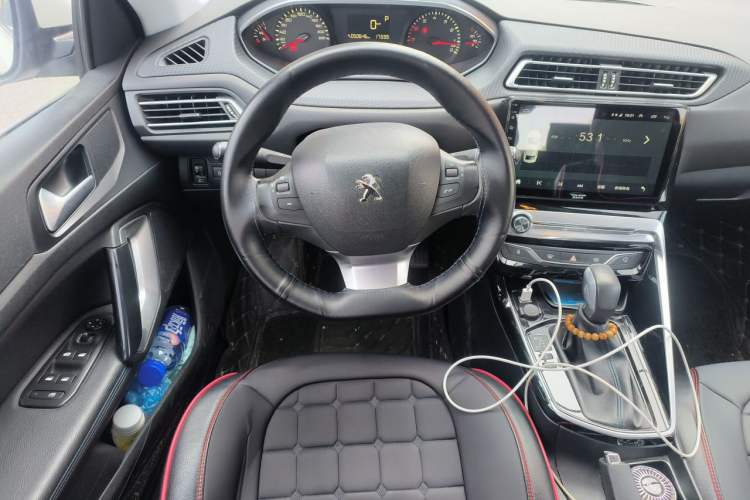 Used Peugeot 308 2018 1.6L Automatic Luxury Edition Steering Wheel