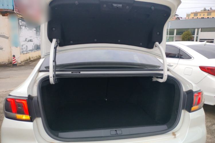 Used Peugeot 308 2018 230THP Automatic Luxury Edition Trunk