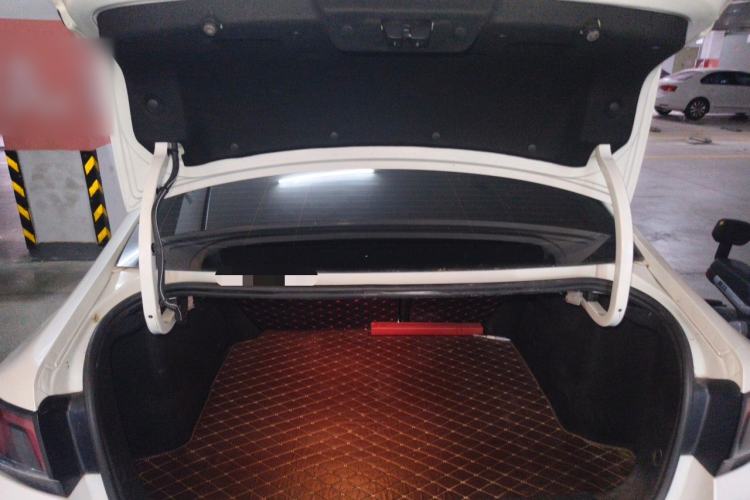 Used Peugeot 308 2018 1.6L Automatic Fashion Edition Trunk