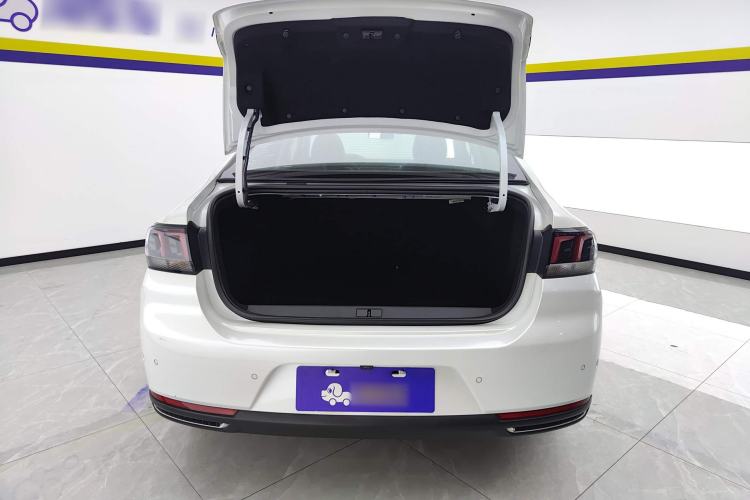 Used Peugeot 308 2018 350THP Automatic Prestige Edition Trunk