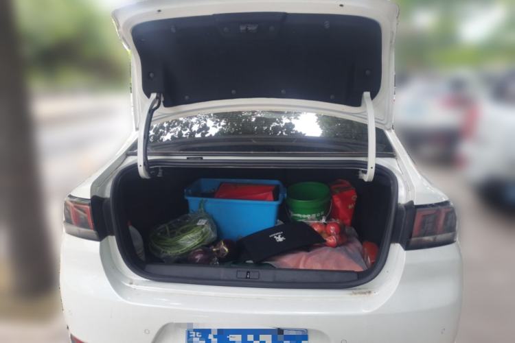 Used Peugeot 308 2018 1.6L Automatic Luxury Edition Trunk
