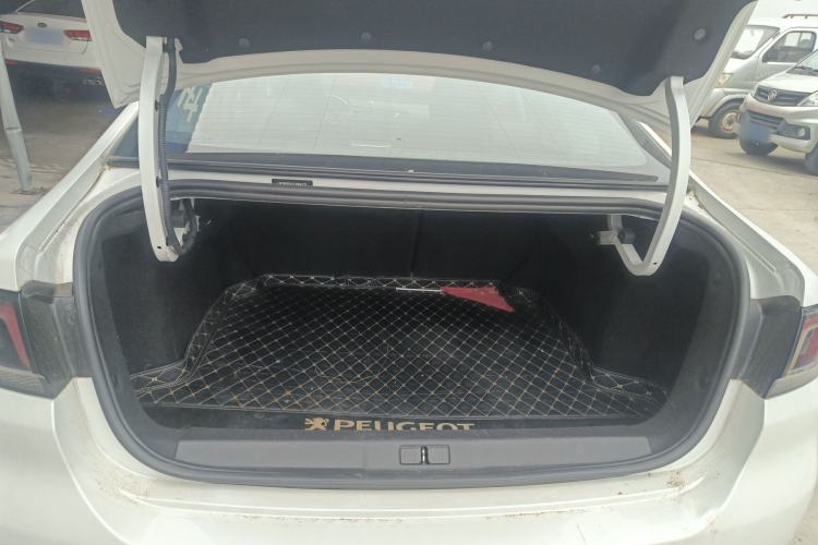 Used Peugeot 308 2018 1.6L Automatic Luxury Edition Trunk