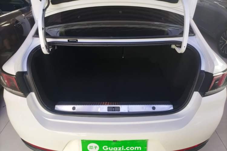 Used Peugeot 308 2018 1.6L Automatic Luxury Edition Trunk