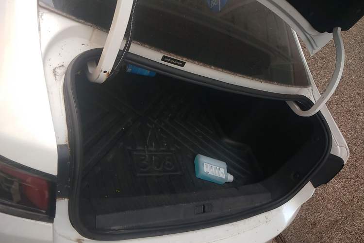 Used Peugeot 308 2018 1.6L Manual Fashion Edition Trunk