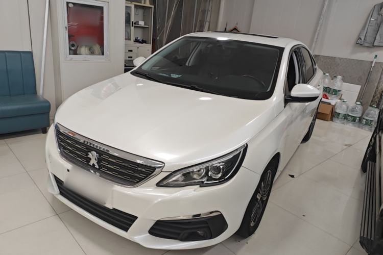 Ojetý Peugeot 308 2018 1.6L Automatic Luxury Edition Guazi used car, China used car export, Used car for sale, Used cars, Cheapest cars for sale