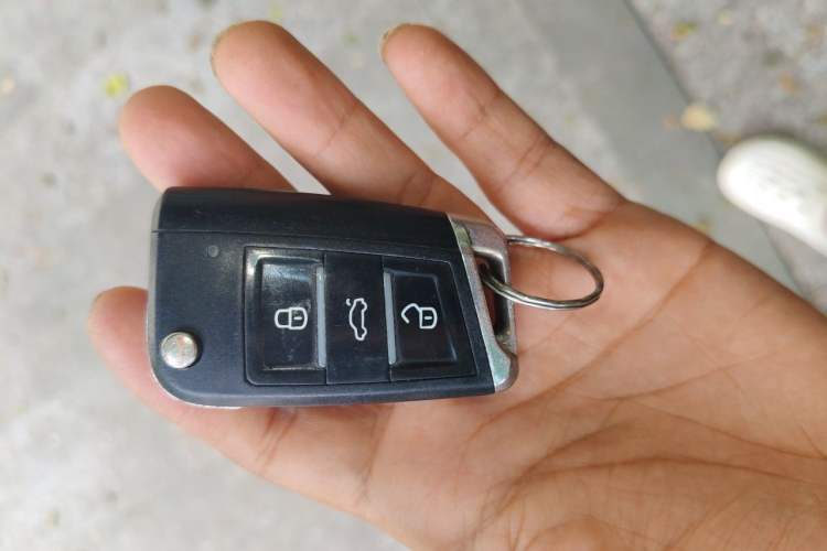 Used Peugeot 308 2018 1.6L Manual Fashion Edition Vehicle Key