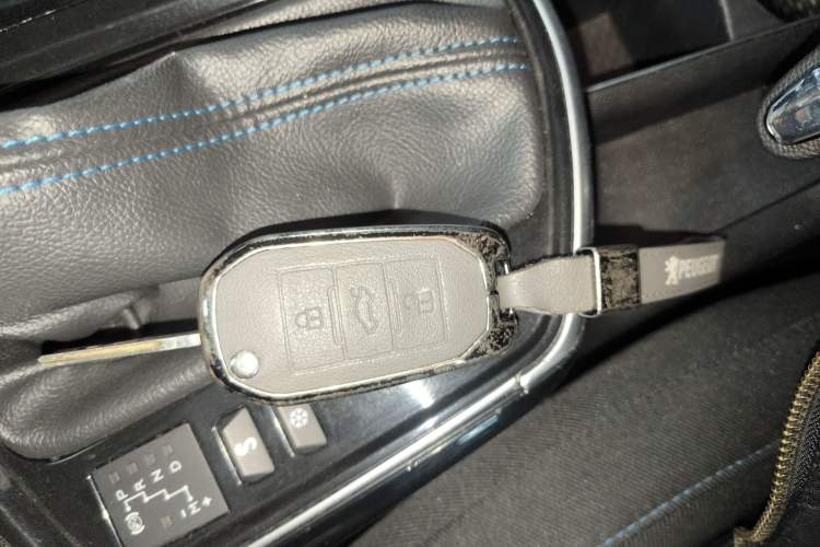 Used Peugeot 308 2018 1.6L Automatic Luxury Edition Vehicle Key