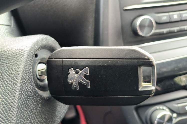 Used Peugeot 308 2018 1.6L Manual Fashion Edition Vehicle Key