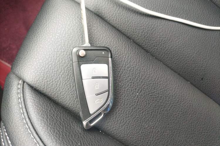 Used Peugeot 308 2018 1.6L Automatic Luxury Edition Vehicle Key
