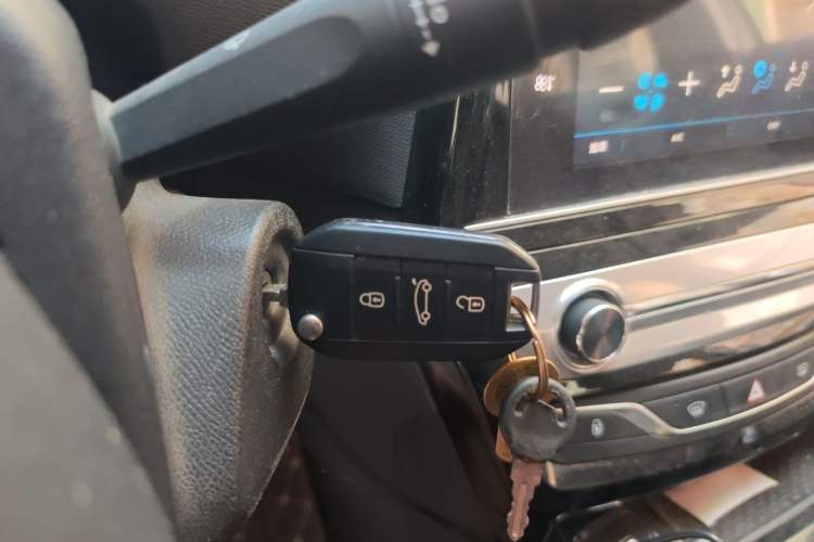 Used Peugeot 308 2018 1.6L Automatic Luxury Edition Vehicle Key