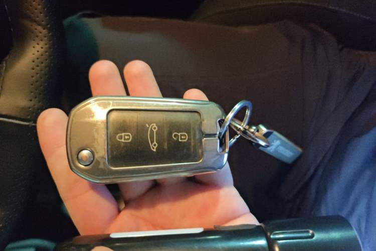 Used Peugeot 308 2018 1.6L Manual Fashion Edition Vehicle Key