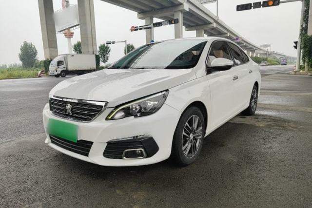 Ojetý Peugeot 308 2018 1.6L Automatic Luxury Edition