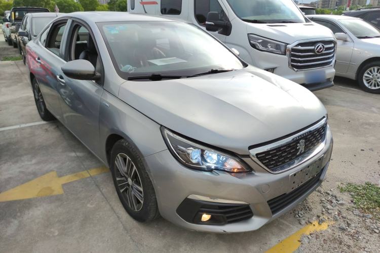 Used Peugeot 308 2019 230THP Automatic Luxury Edition China VI Standard Front Right 45 Deg