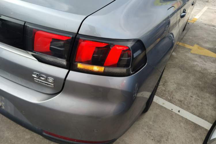 Used Peugeot 308 2019 230THP Automatic Luxury Edition China VI Standard Right Rear Taillight