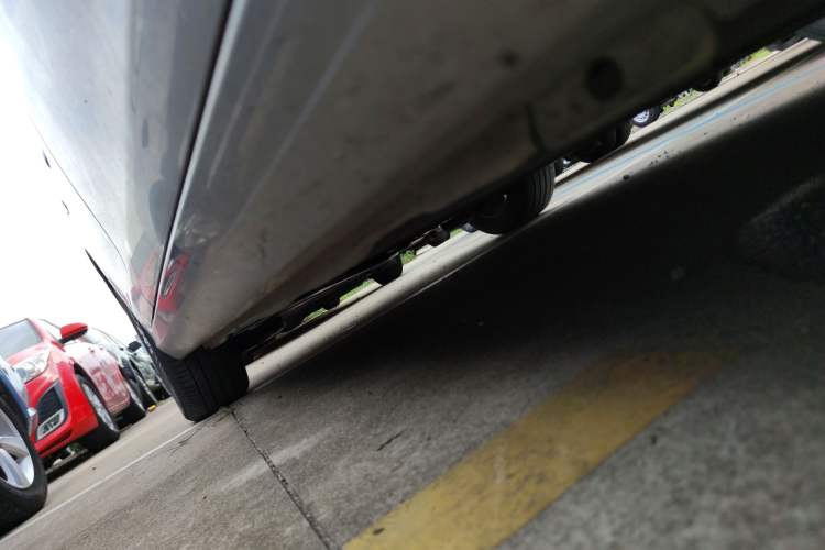 Used Peugeot 308 2019 230THP Automatic Luxury Edition China VI Standard Right Side Sill