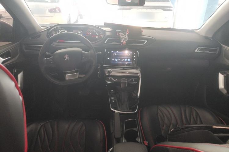 Used Peugeot 308 2019 230THP Automatic Luxury Edition China V Standard Center Console