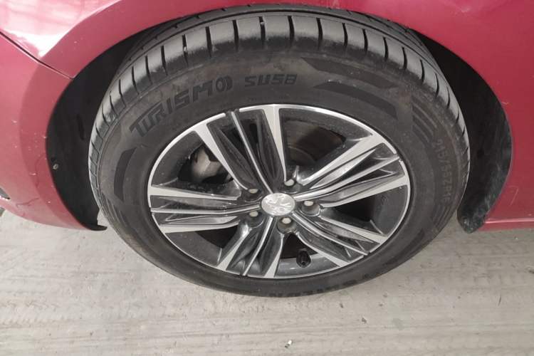 Used Peugeot 308 2019 230THP Automatic Luxury Edition China V Standard Left Front Wheel Hub