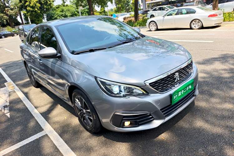Used Peugeot 308 2019 230THP Automatic Luxury Edition China VI Standard Front Right 45 Deg