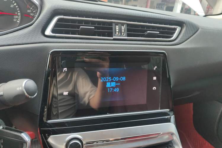 Used Peugeot 308 2019 230THP Automatic Luxury Edition China VI Standard Audio And AC Panel
