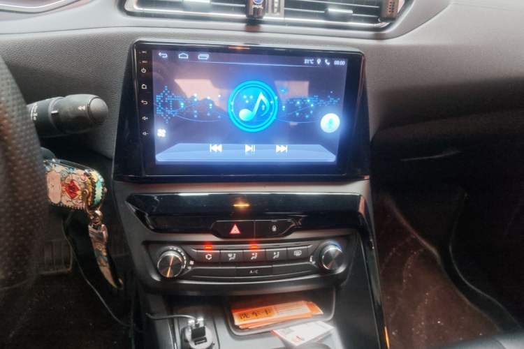 Used Peugeot 308 2019 190THP Automatic Fashion Edition China V Standard Audio And AC Panel