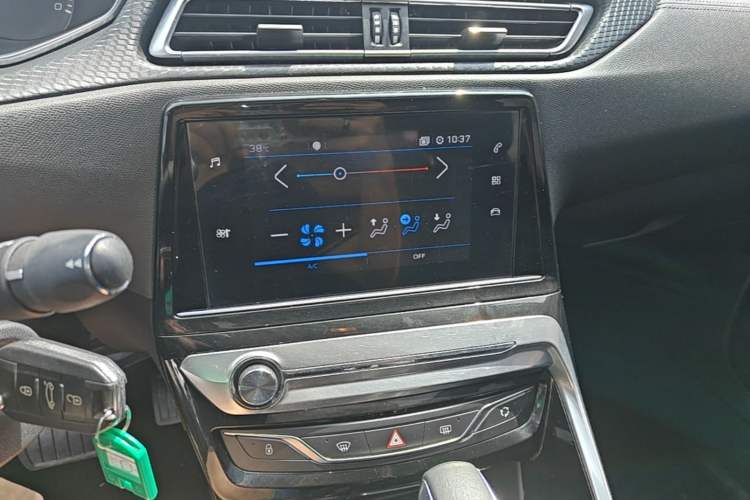 Used Peugeot 308 2019 230THP Automatic Luxury Edition China V Standard Audio And AC Panel