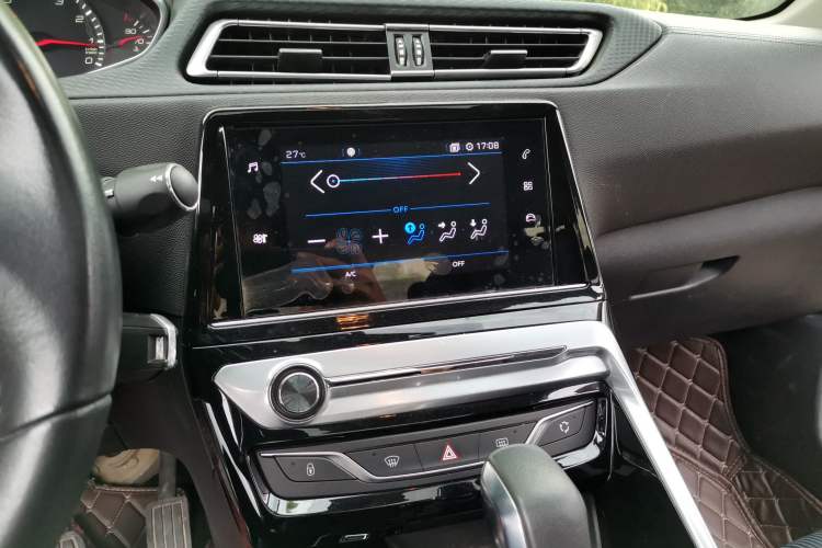 Used Peugeot 308 2019 230THP Automatic Luxury Edition China V Standard Audio And AC Panel