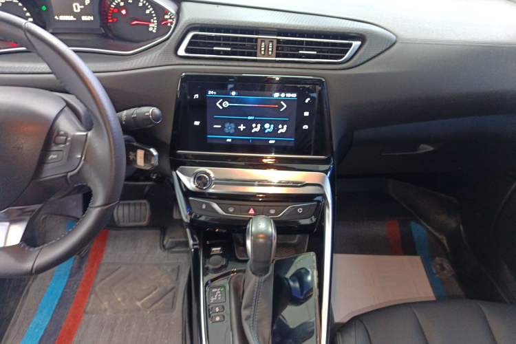 Used Peugeot 308 2019 230THP Automatic Luxury Edition China V Standard Audio And AC Panel