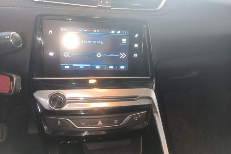 Used Peugeot 308 2019 230THP Automatic Luxury Edition China VI Standard Audio And AC Panel