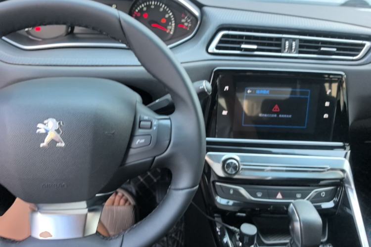 Used Peugeot 308 2019 230THP Automatic Luxury Edition China V Standard Center Console