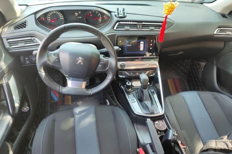 Used Peugeot 308 2019 230THP Automatic Luxury Edition China V Standard Center Console