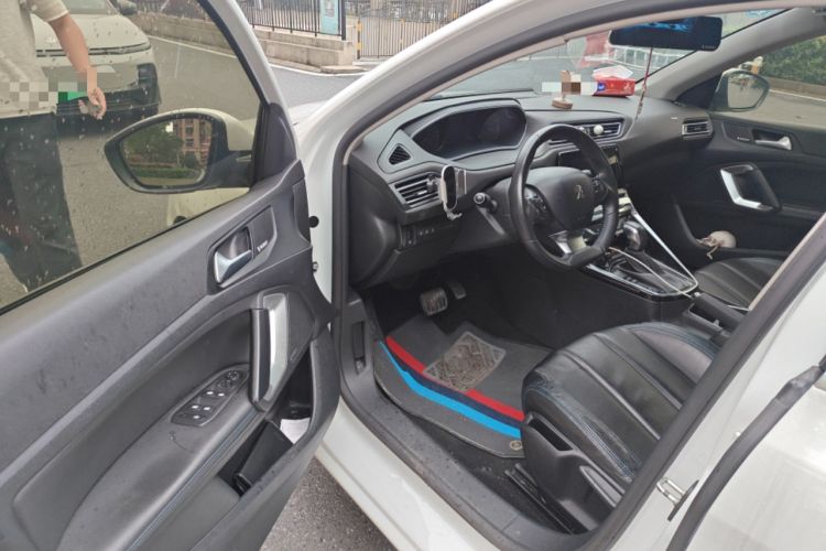 Used Peugeot 308 2019 1.6L Automatic Luxury Version China V Standard Driver Seat