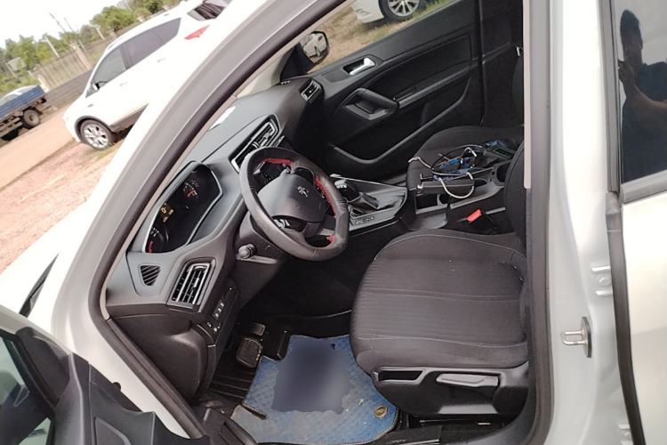 Used Peugeot 308 2019 190THP Automatic Fashion Edition China V Standard Driver Seat
