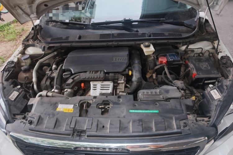Used Peugeot 308 2019 190THP Automatic Fashion Edition China V Standard Engine Bay