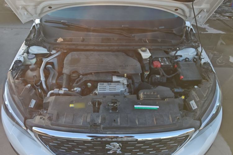 Used Peugeot 308 2019 230THP Automatic Luxury Edition China VI Standard Engine Bay