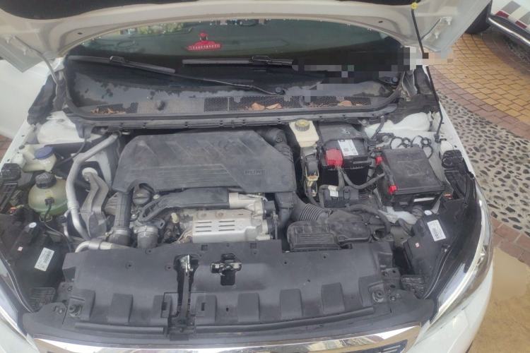 Used Peugeot 308 2019 230THP Automatic Luxury Edition China VI Standard Engine Bay