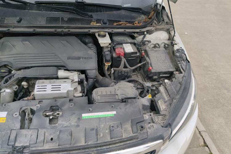 Used Peugeot 308 2019 230THP Automatic Luxury Edition China VI Standard Engine Bay Left