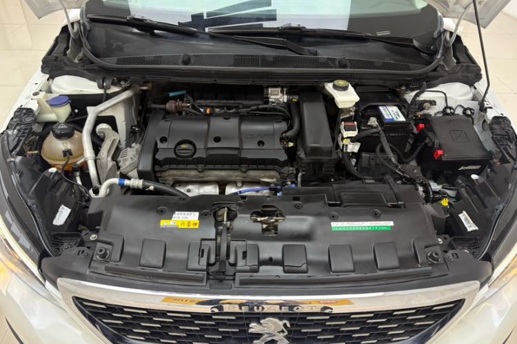 Used Peugeot 308 2019 1.6L Automatic Luxury Version China V Standard Engine Bay