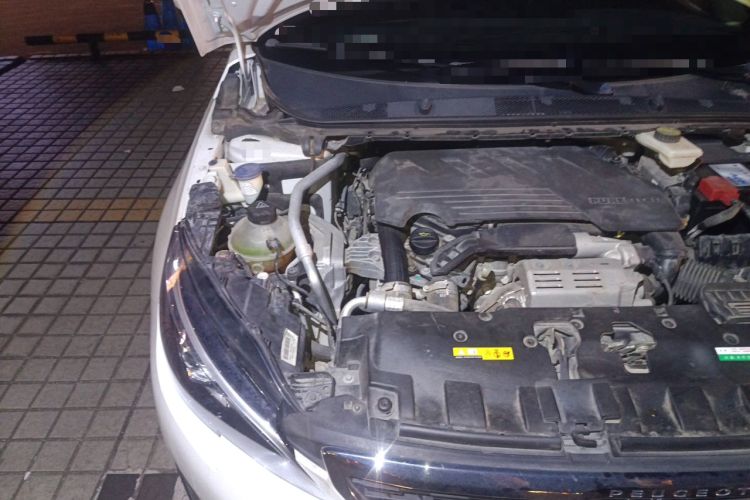 Used Peugeot 308 2019 230THP Automatic Luxury Edition China VI Standard Engine Bay Right